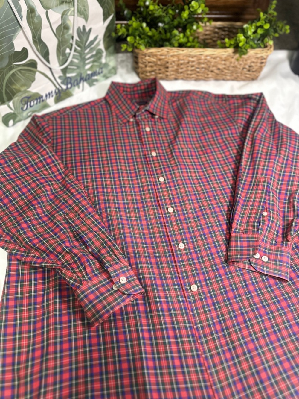 Lands’ End Men's Red Plaid Button-Down Shirt EXCELLENT condition size L